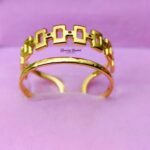 Geo ring stainless steel gold tone close view