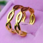 Twist Ring stainless steel gold tone close view